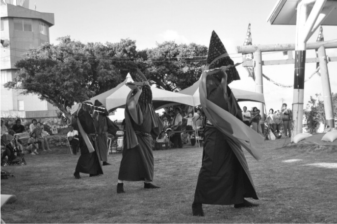 与論十五夜踊り（二番組））写真